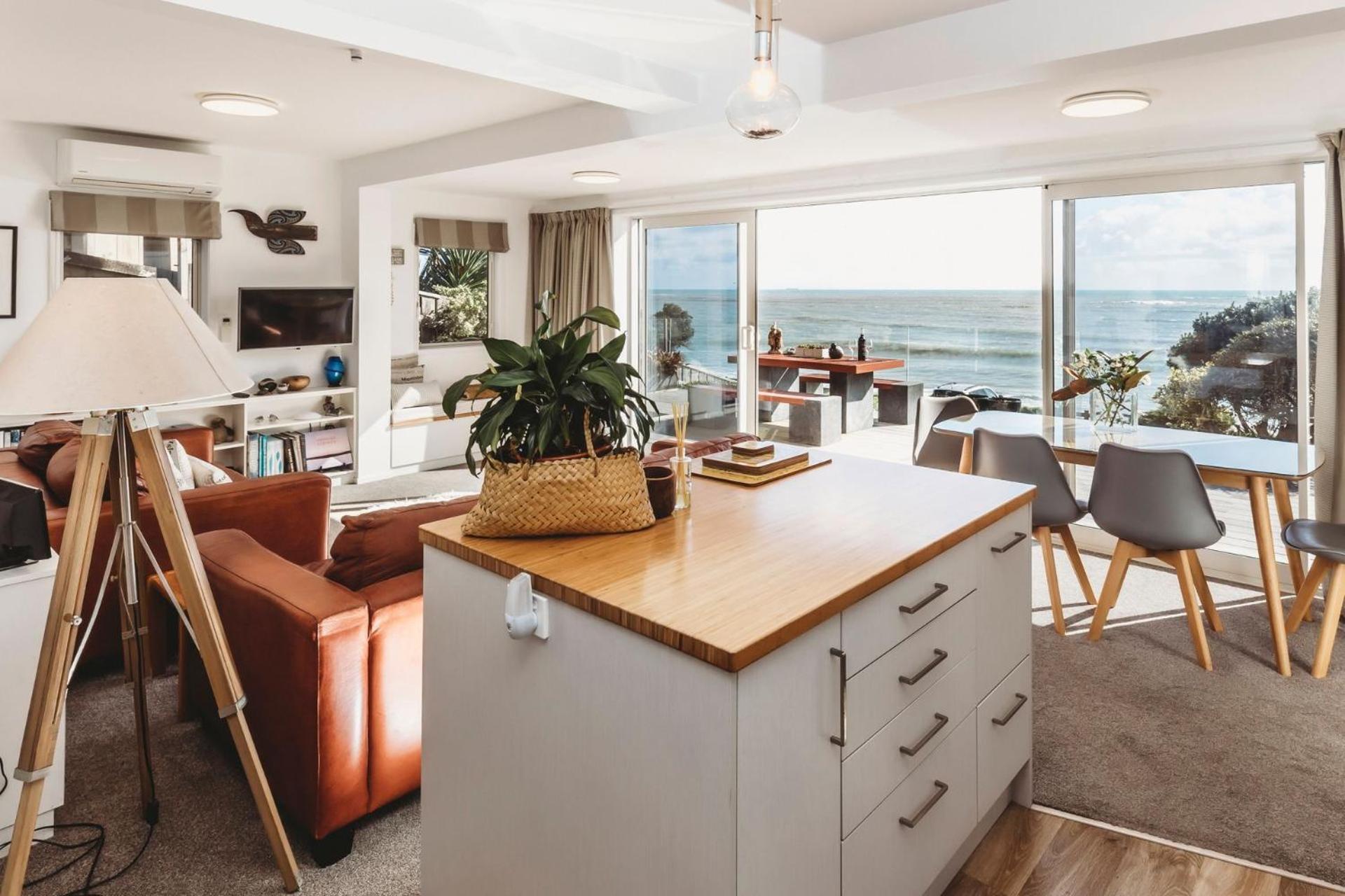 Апартаменты Te Moana Waterfront Нью-Плимут Экстерьер фото